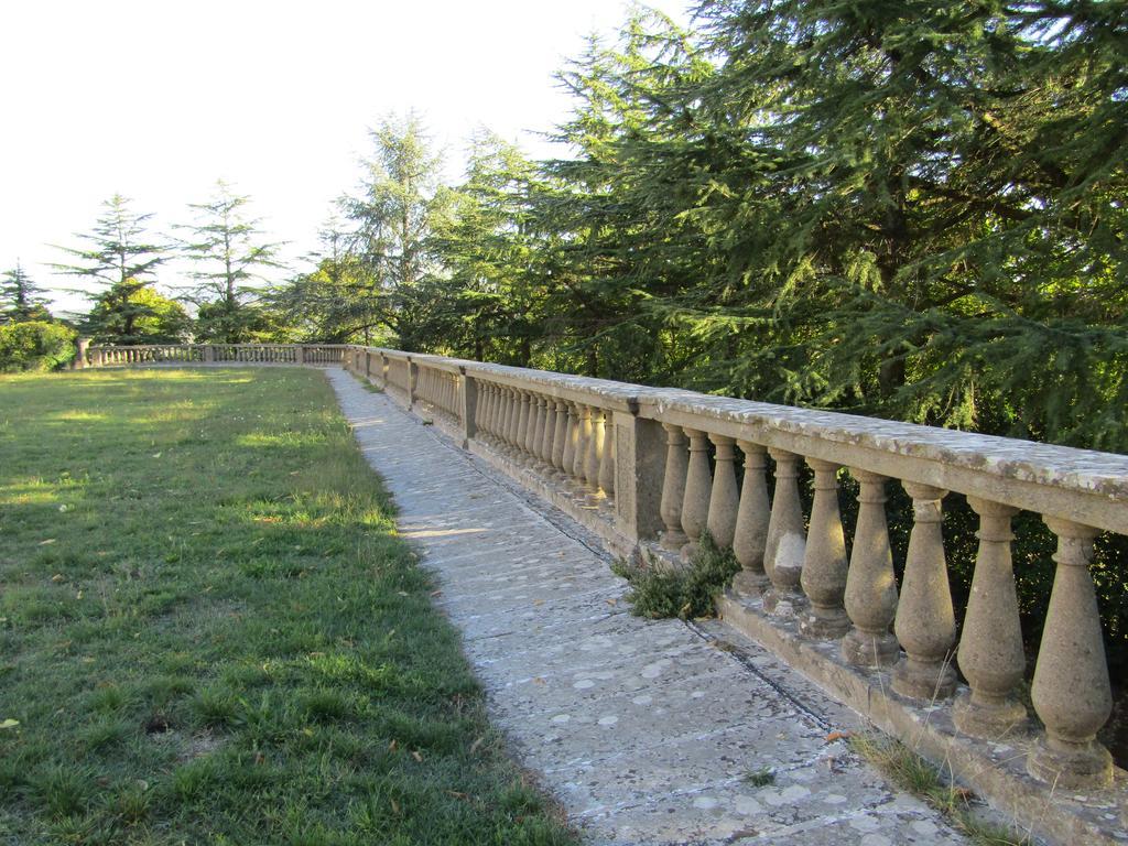 Monastero San Vincenzo - Casa Per Ferie Hotell Bassano Romano Exteriör bild