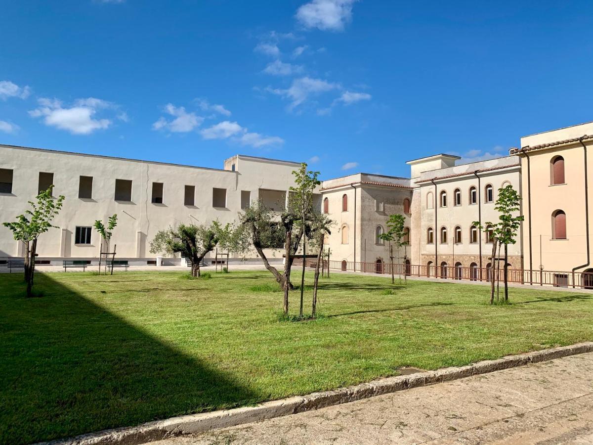 Monastero San Vincenzo - Casa Per Ferie Hotell Bassano Romano Exteriör bild